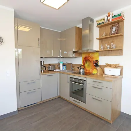 Anni Whg 01 Mit Terrasse Apartment Goehren (Ruegen)